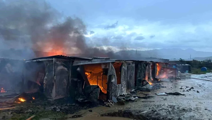 Deprem Bölgesinde Konteyner Yangınlarına Karşı Önemli Tavsiyeler