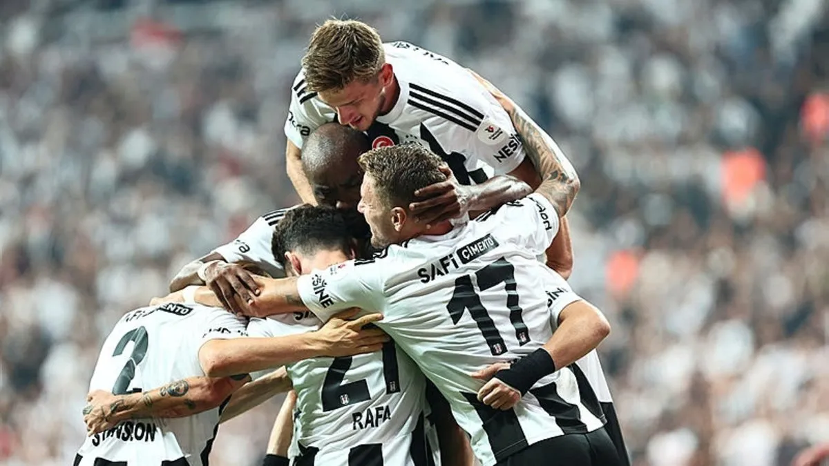 Beşiktaş’ın yeni transferleri taraftarı mest etti